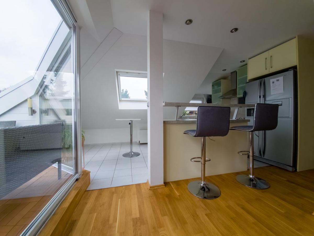 Wohnung Mit Einer Sauna Direkt Am Park Wiesbaden Exterior foto